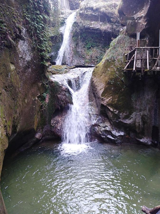 Seven Suites Pieve بيفي دي سوليغو المظهر الخارجي الصورة